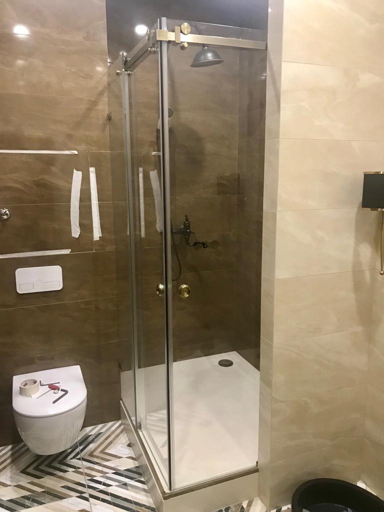 Раздвижная угловая система с двумя дверками