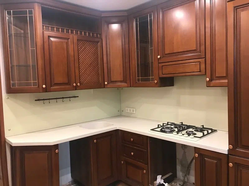 Фартук из стекла