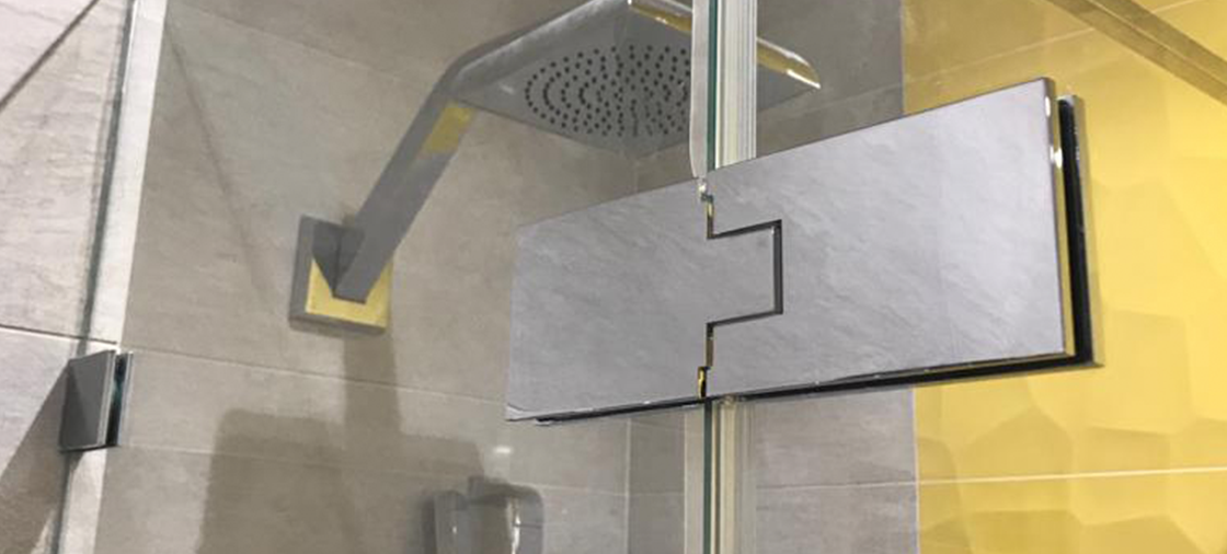 Петля стекло-стекло для душевого уголка